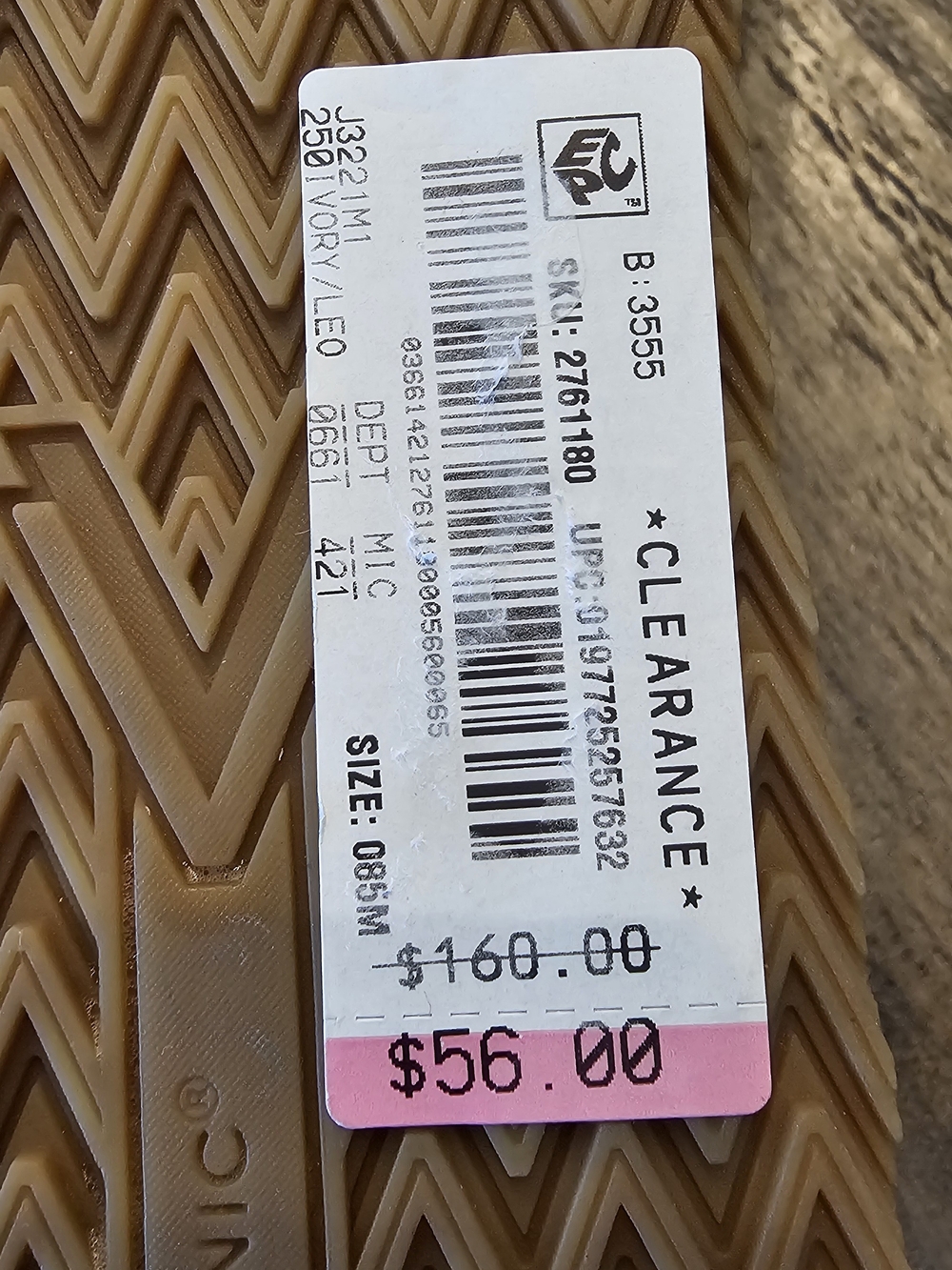 Vionic Women's Orthopedic Tan White Lace-Up Sneakers Women's Sz 8.5 - Picture 12 of 12